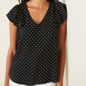 Flutter sleeve v neck